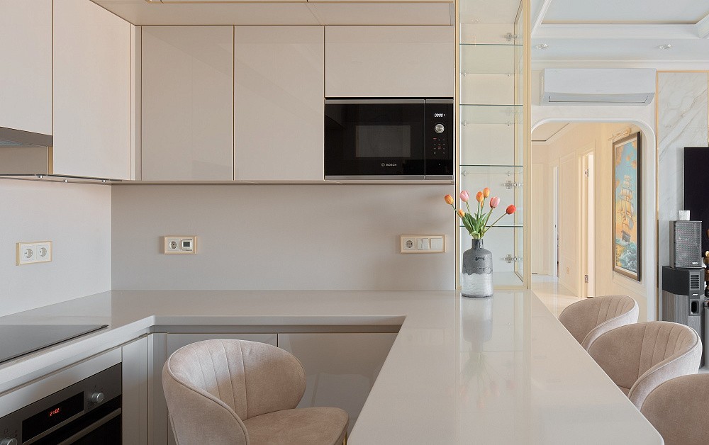 Кухня для вьетнамской семьи в ЖК «Метрополия»