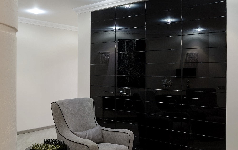 Игра контрастов в спальне и гостиной