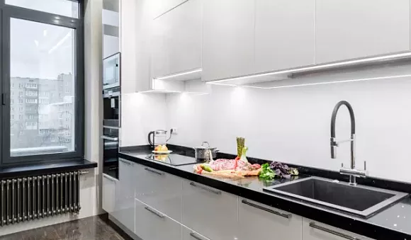 Глянцевая кухня в Санкт-Петербурге