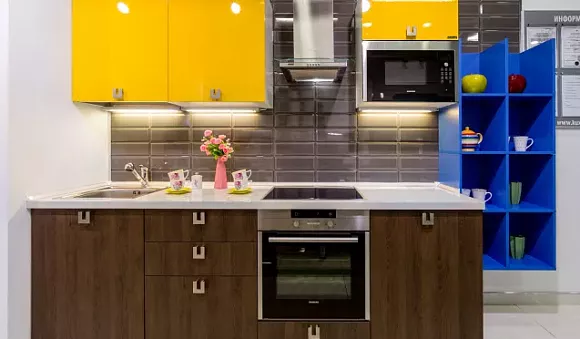 Желтая кухня в Казани